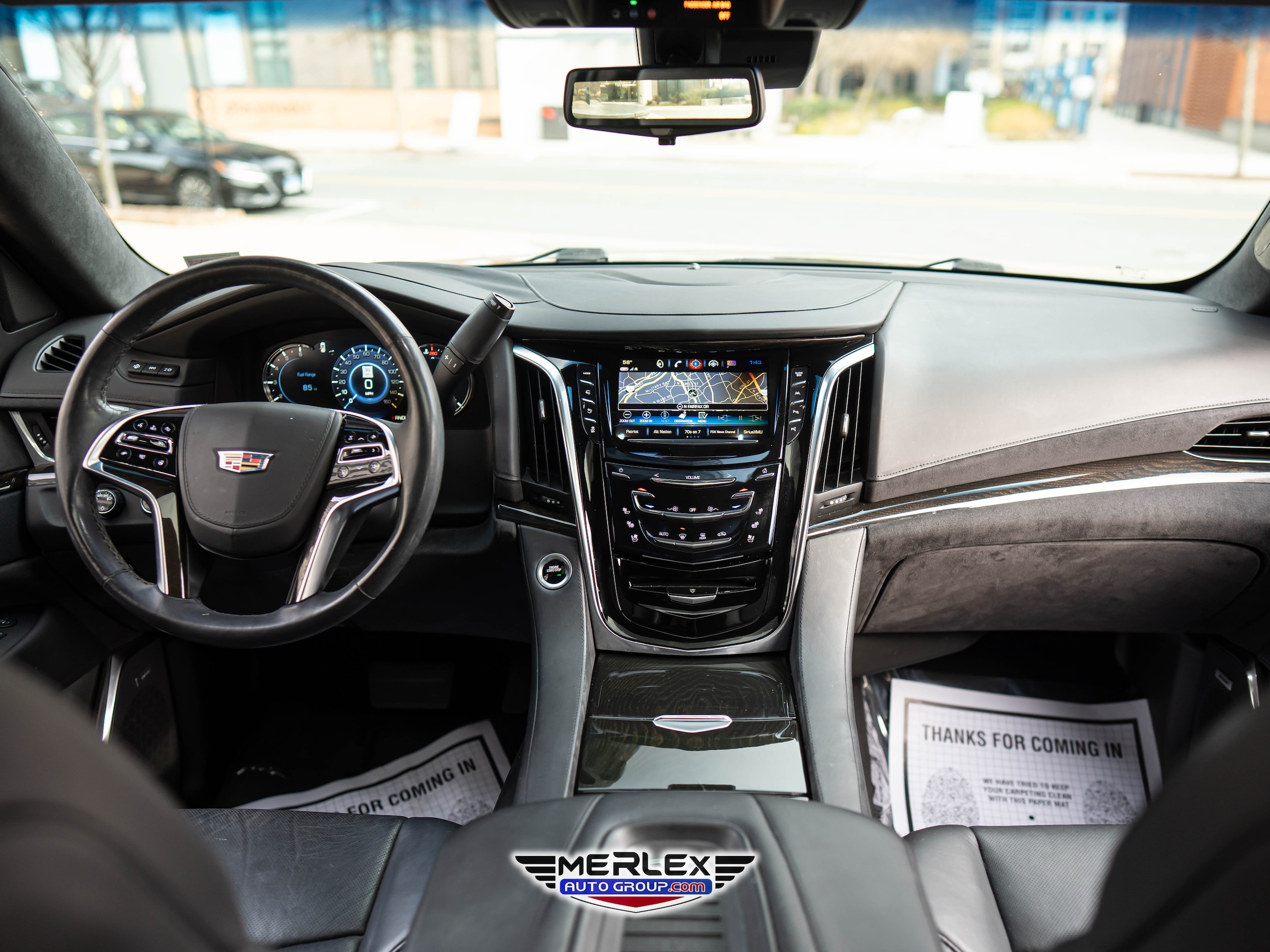 2018 Cadillac Escalade ESV Platinum Image 18 of 50