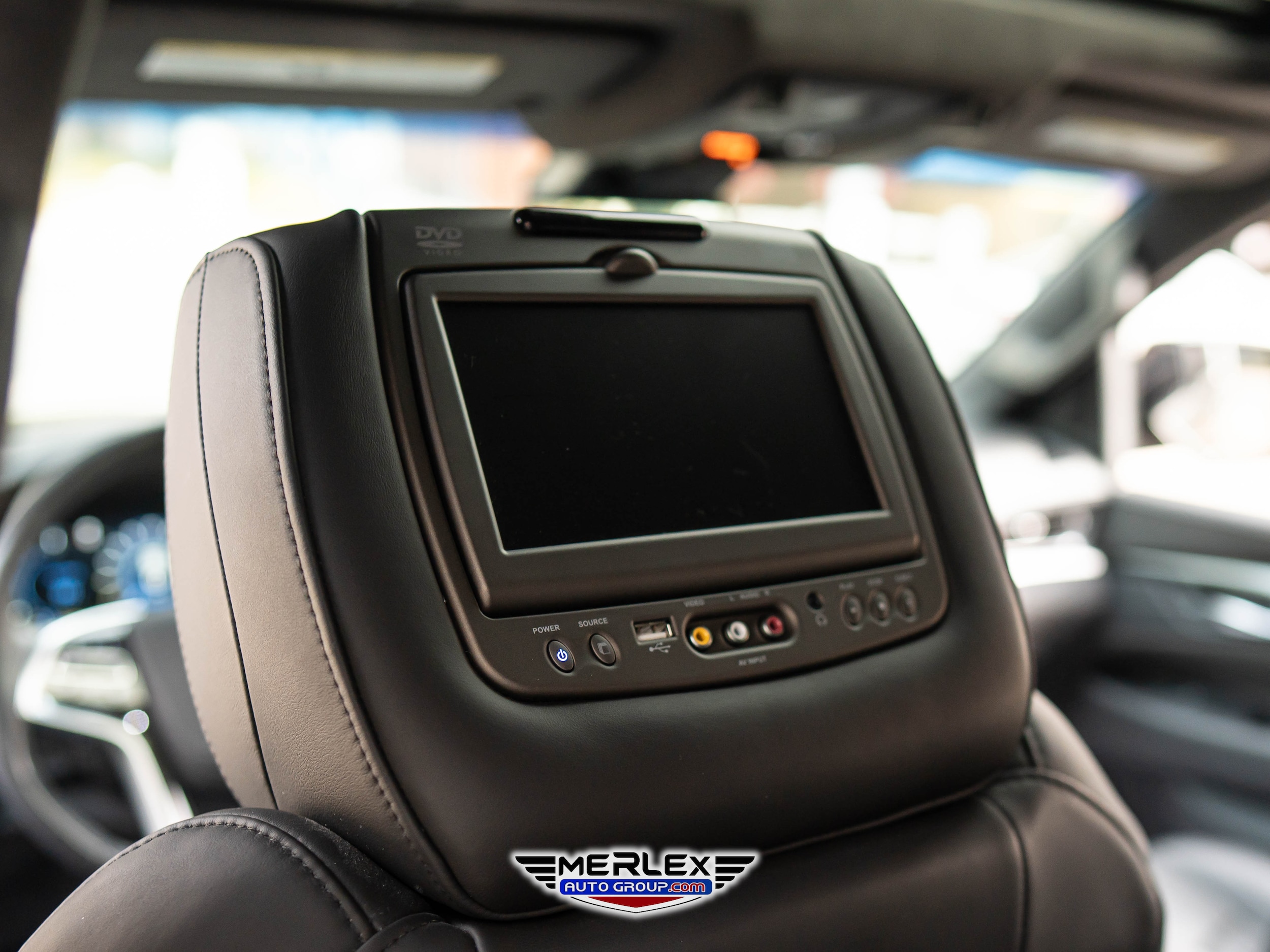 2018 Cadillac Escalade ESV Platinum Image 47 of 50