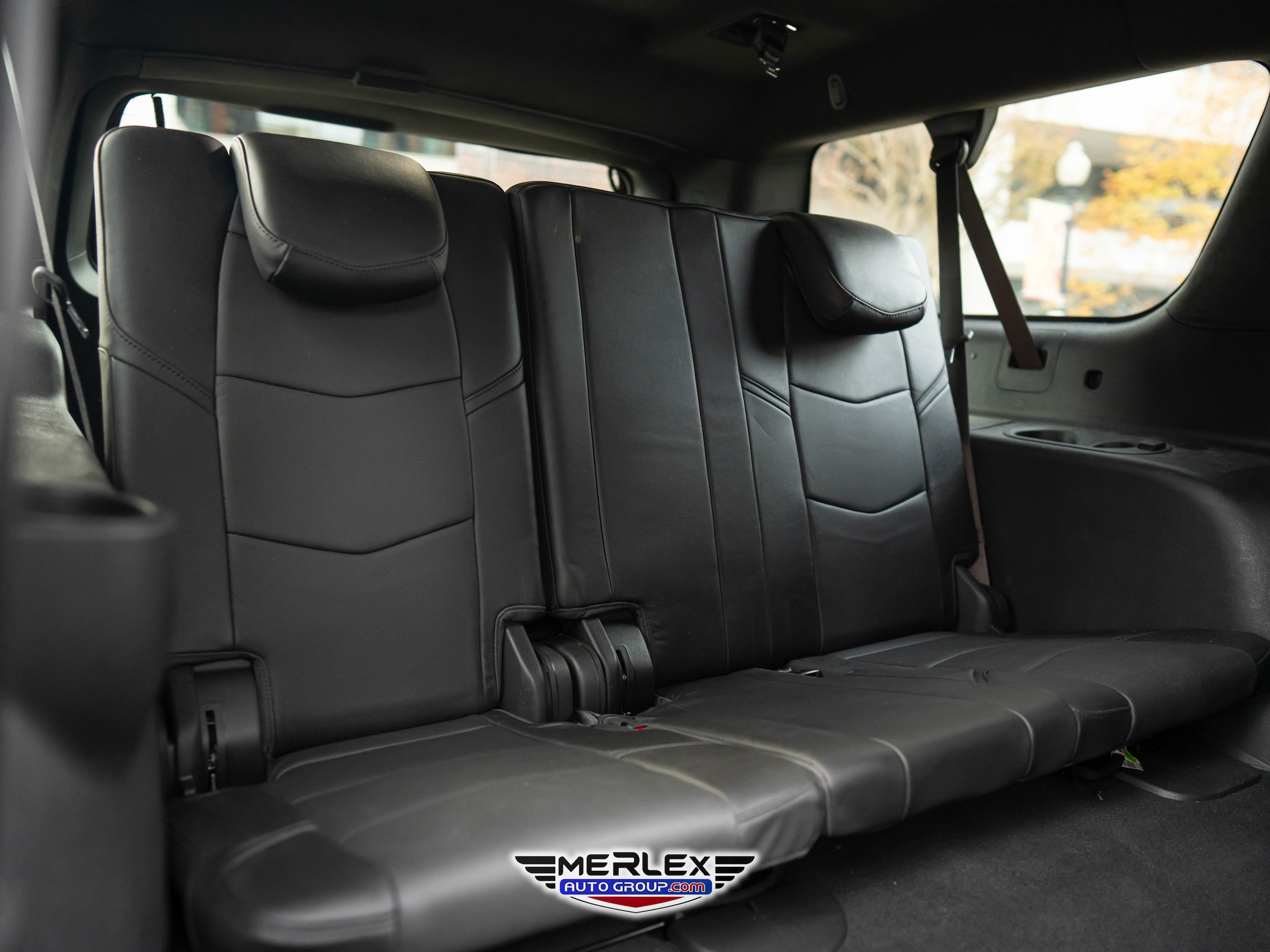 2018 Cadillac Escalade ESV Platinum Image 13 of 50