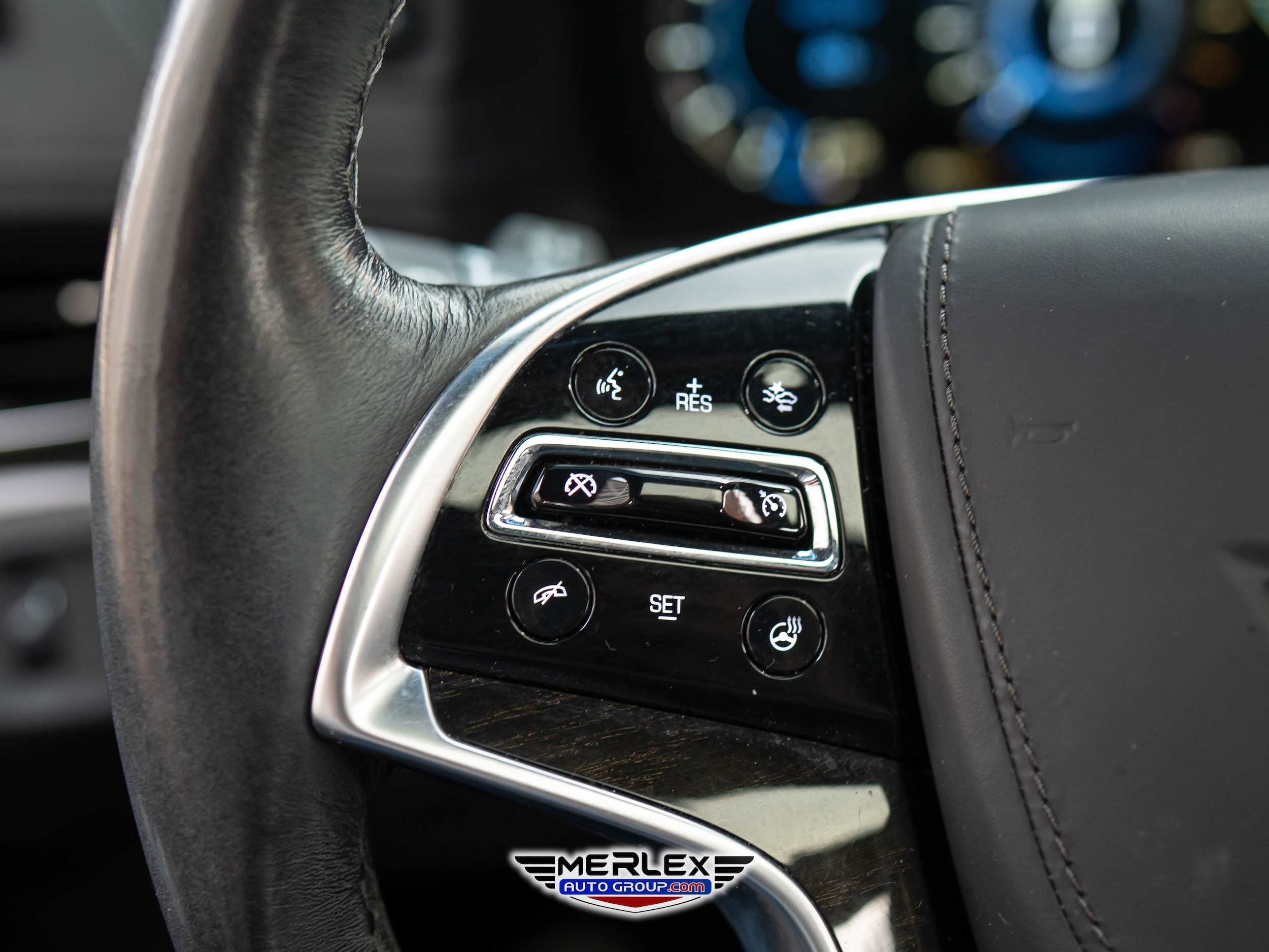 2018 Cadillac Escalade ESV Platinum Image 33 of 50