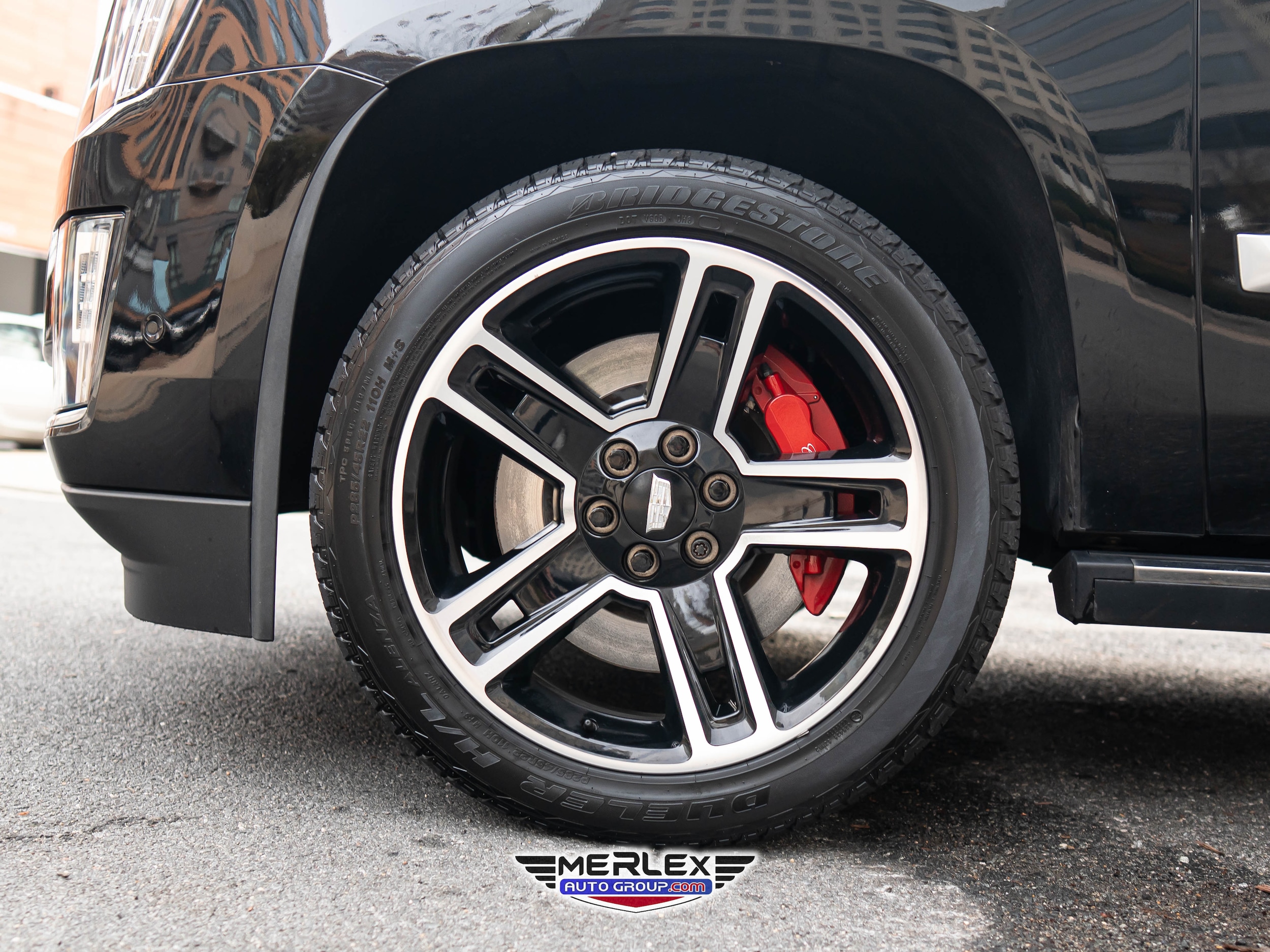 2018 Cadillac Escalade ESV Platinum Image 9 of 50