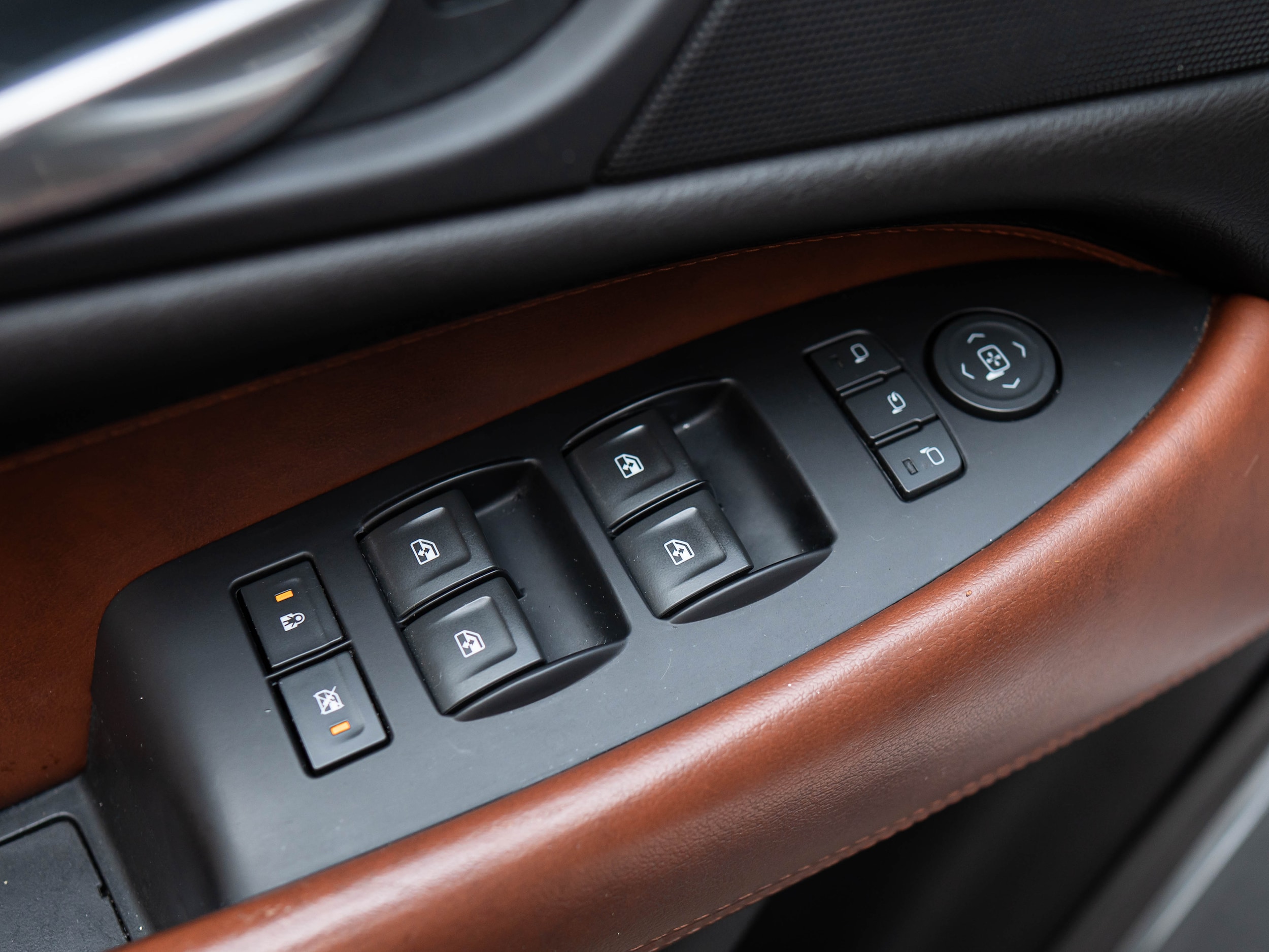 Vehicle image 42 of 53