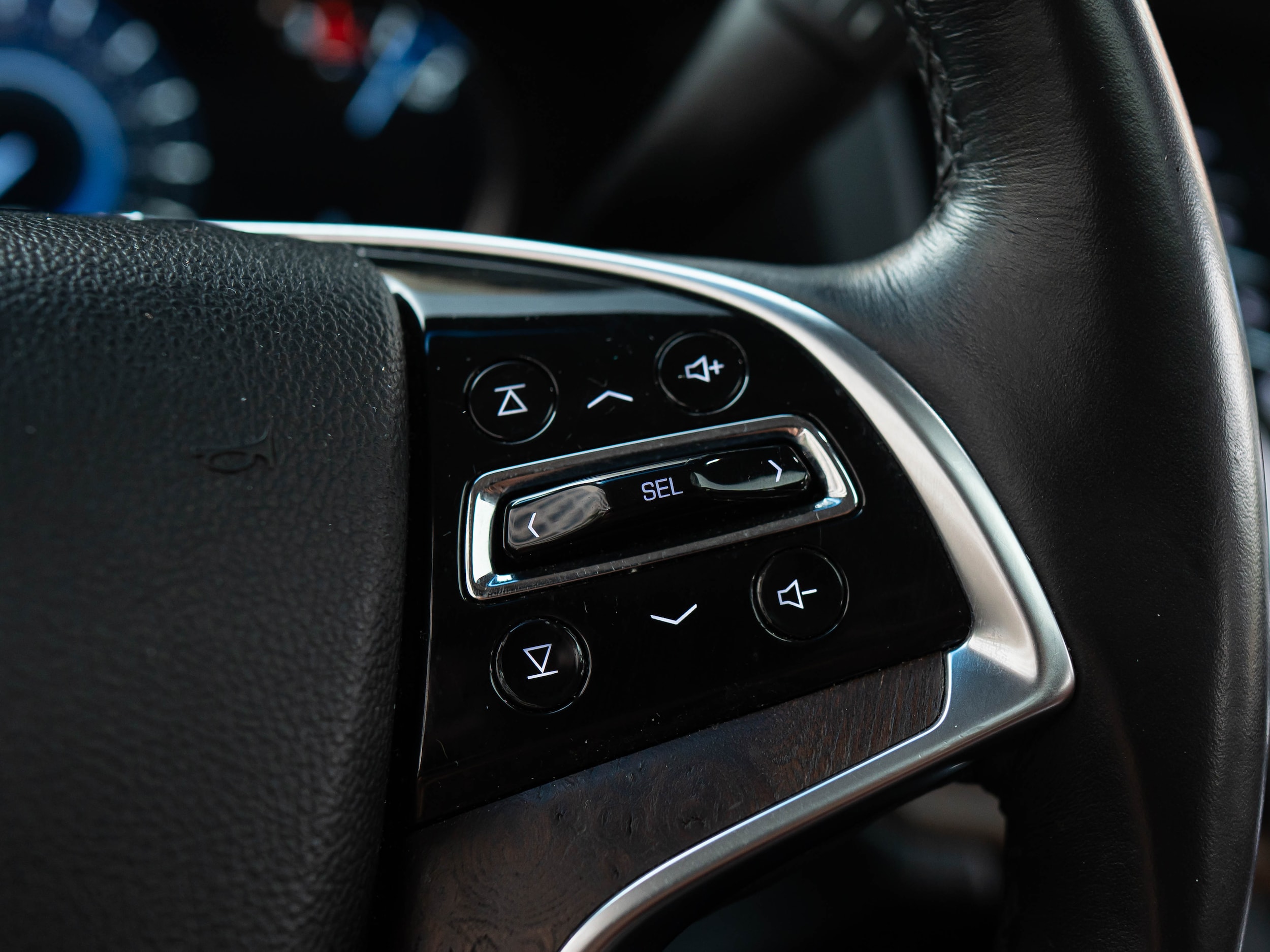 Vehicle image 27 of 53