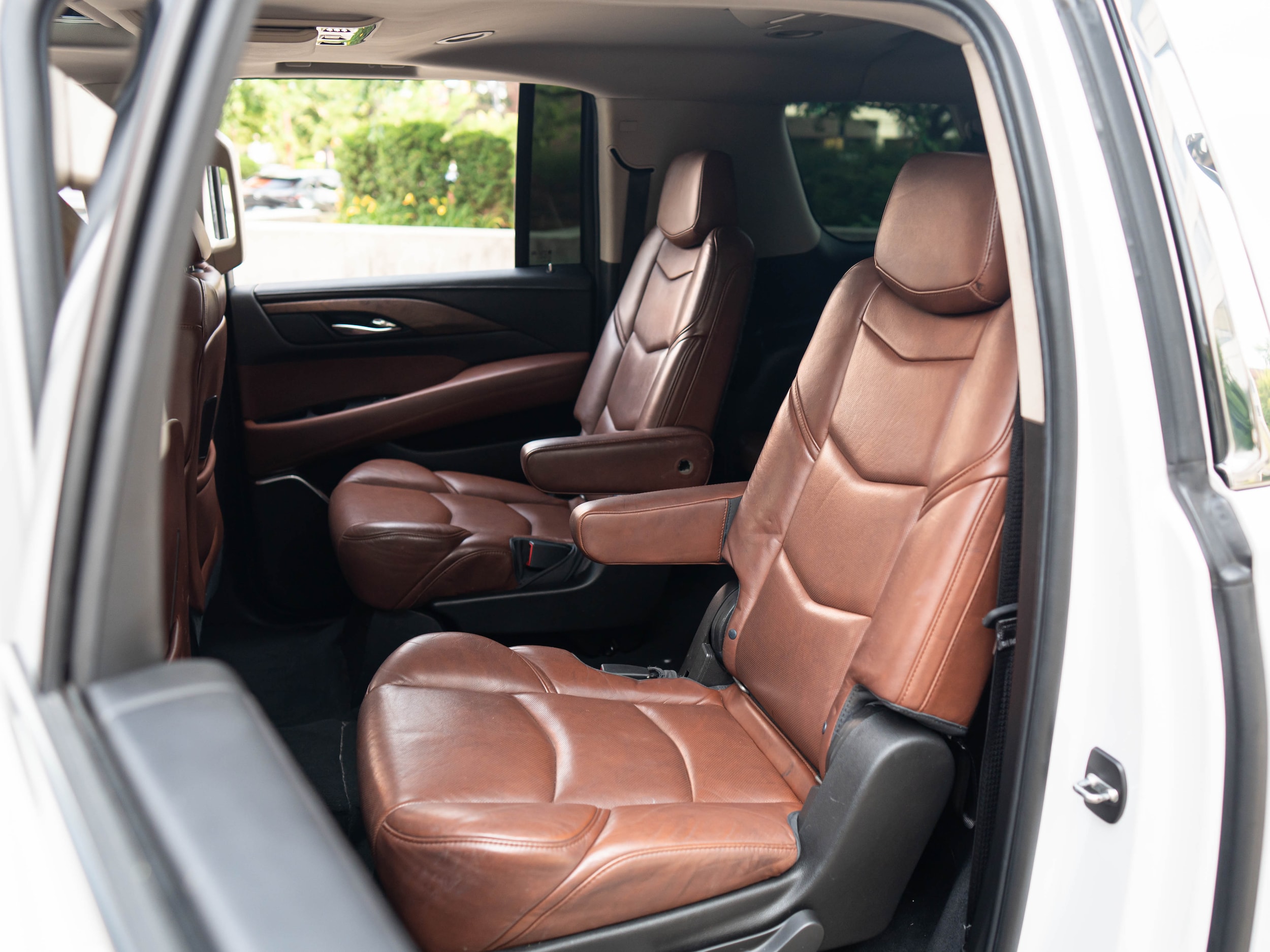 Vehicle image 20 of 53