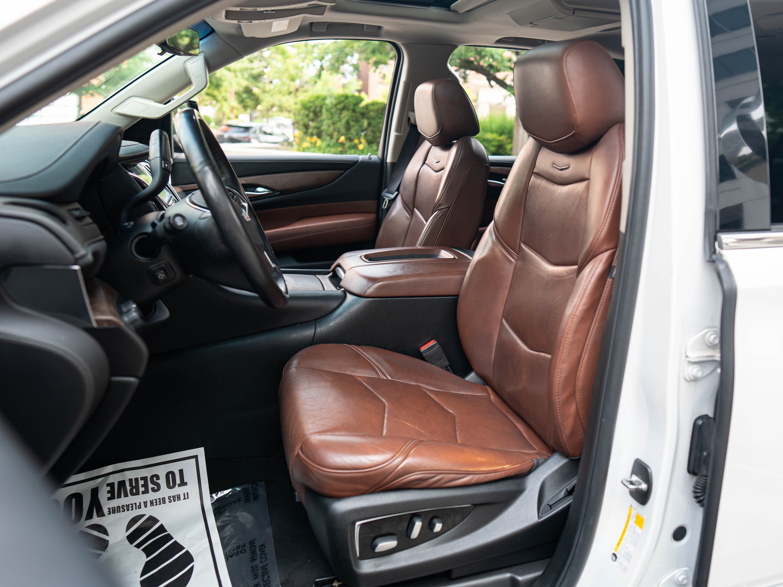 Vehicle image 15 of 53