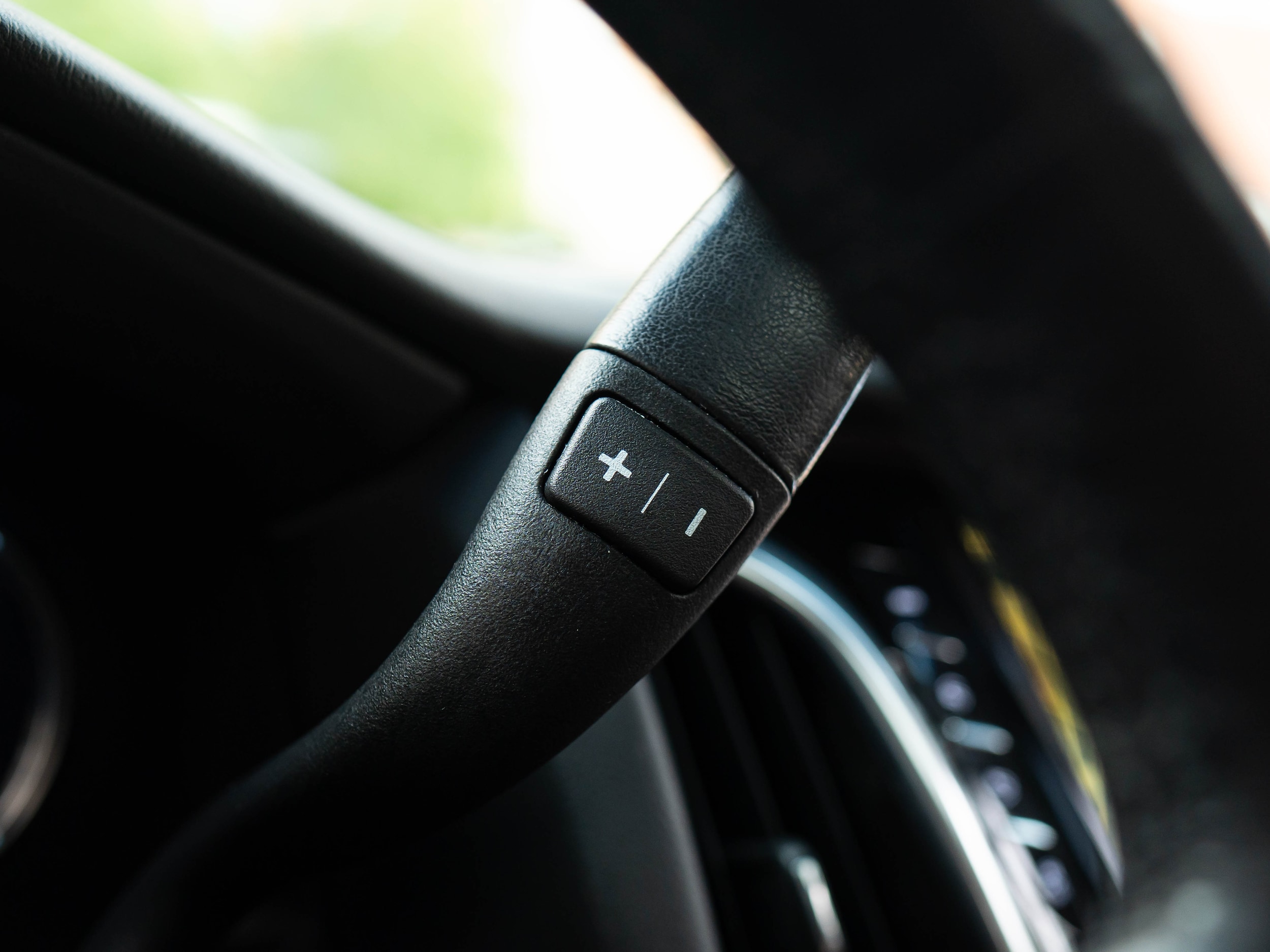 Vehicle image 28 of 53