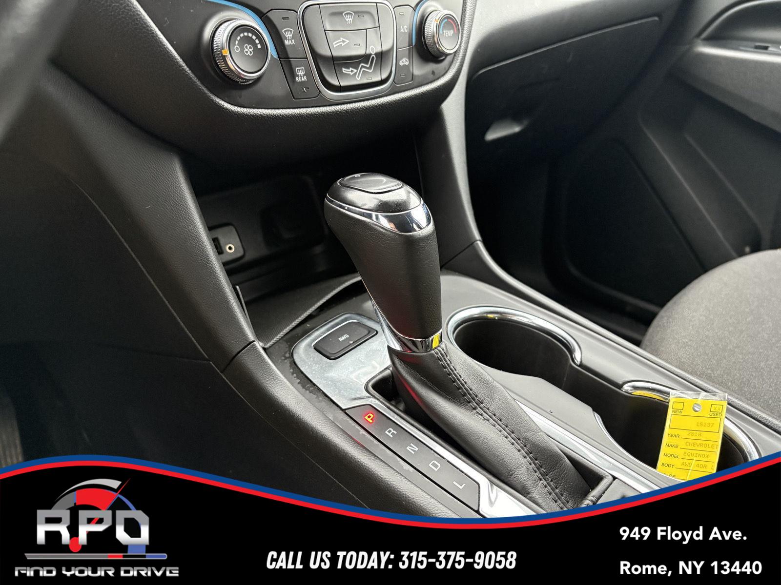 Vehicle image 27 of 30