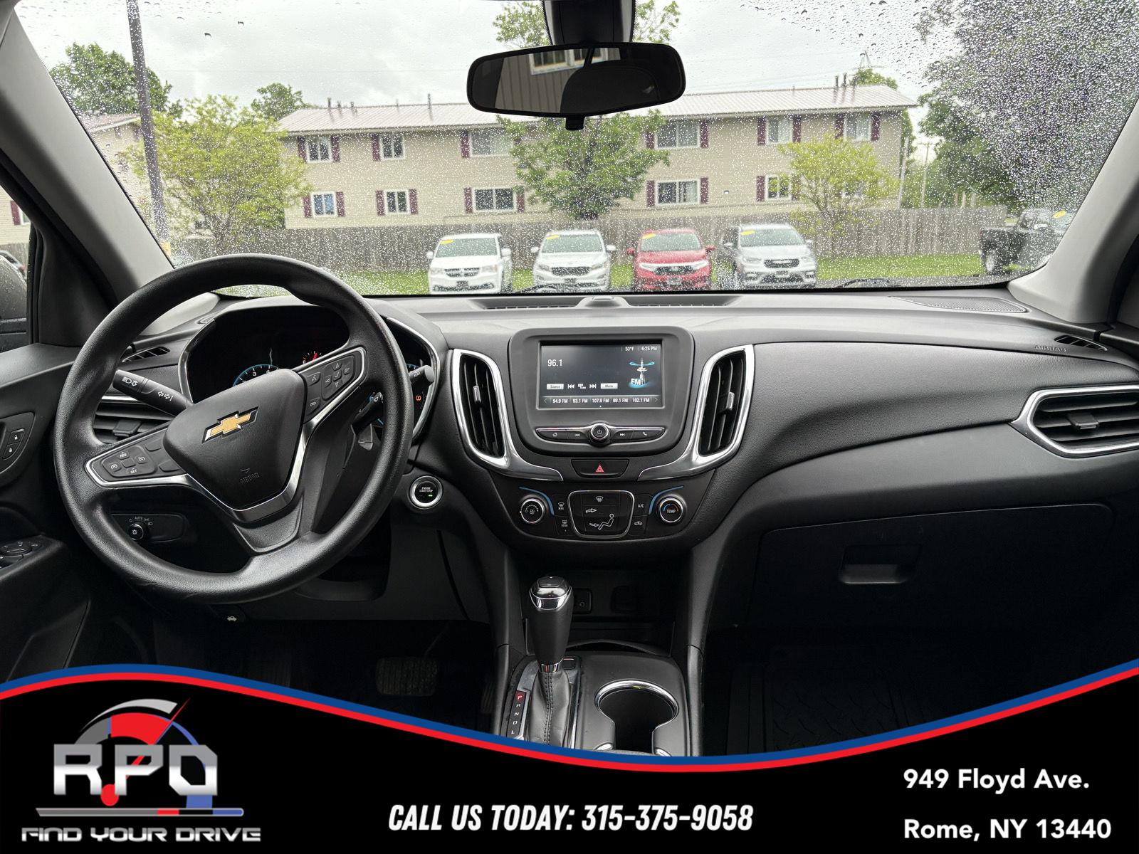 Vehicle image 21 of 30