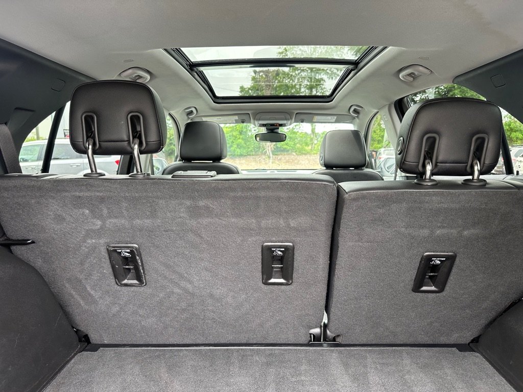 Vehicle image 43 of 55