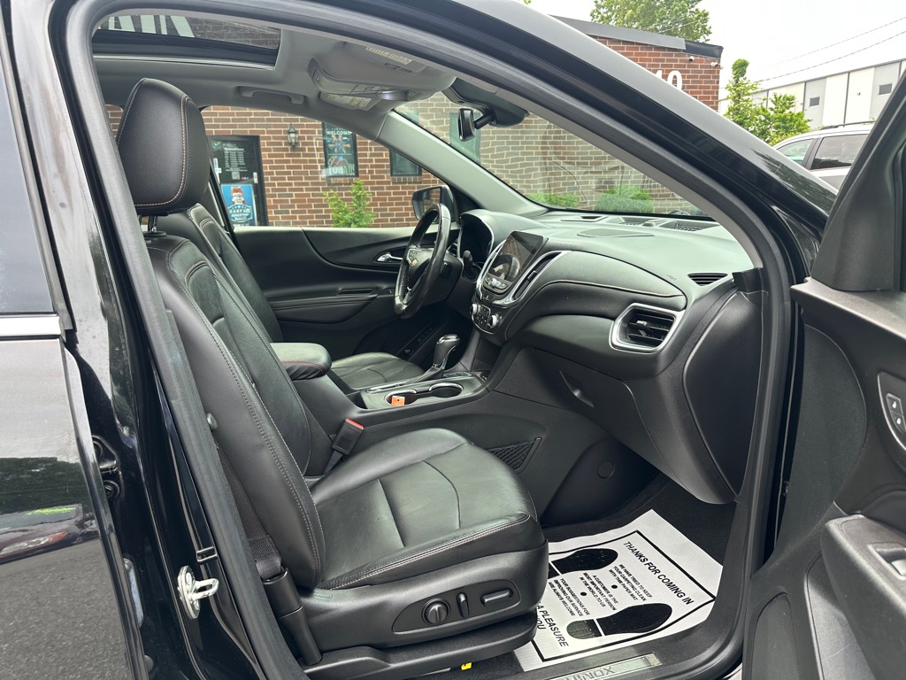 Vehicle image 23 of 55