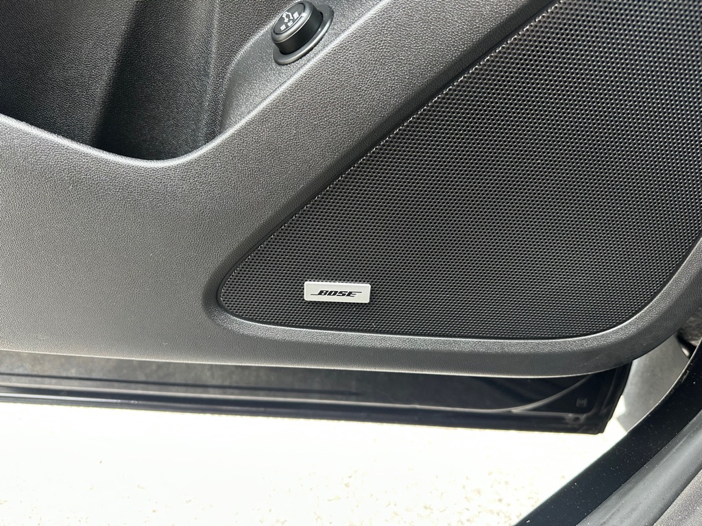 Vehicle image 47 of 55