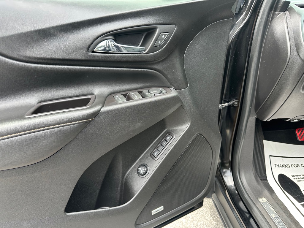 Vehicle image 13 of 55