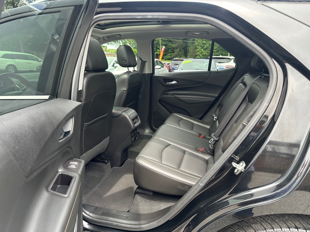 Vehicle image 17 of 55