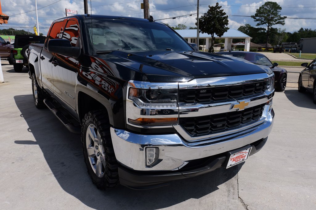 2018 Chevrolet Silverado 1500 LT Image 8 of 65