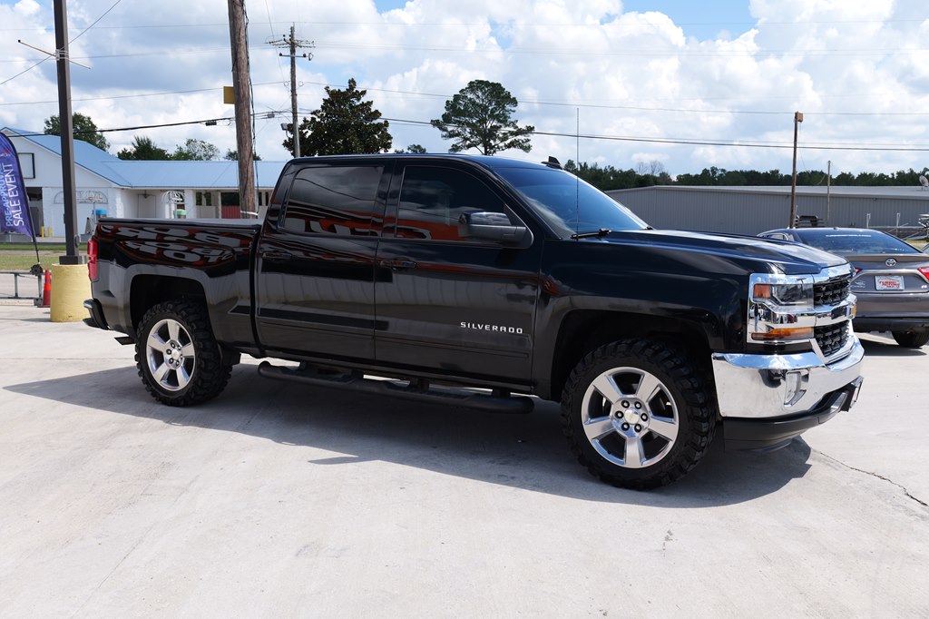 2018 Chevrolet Silverado 1500 LT Image 9 of 65