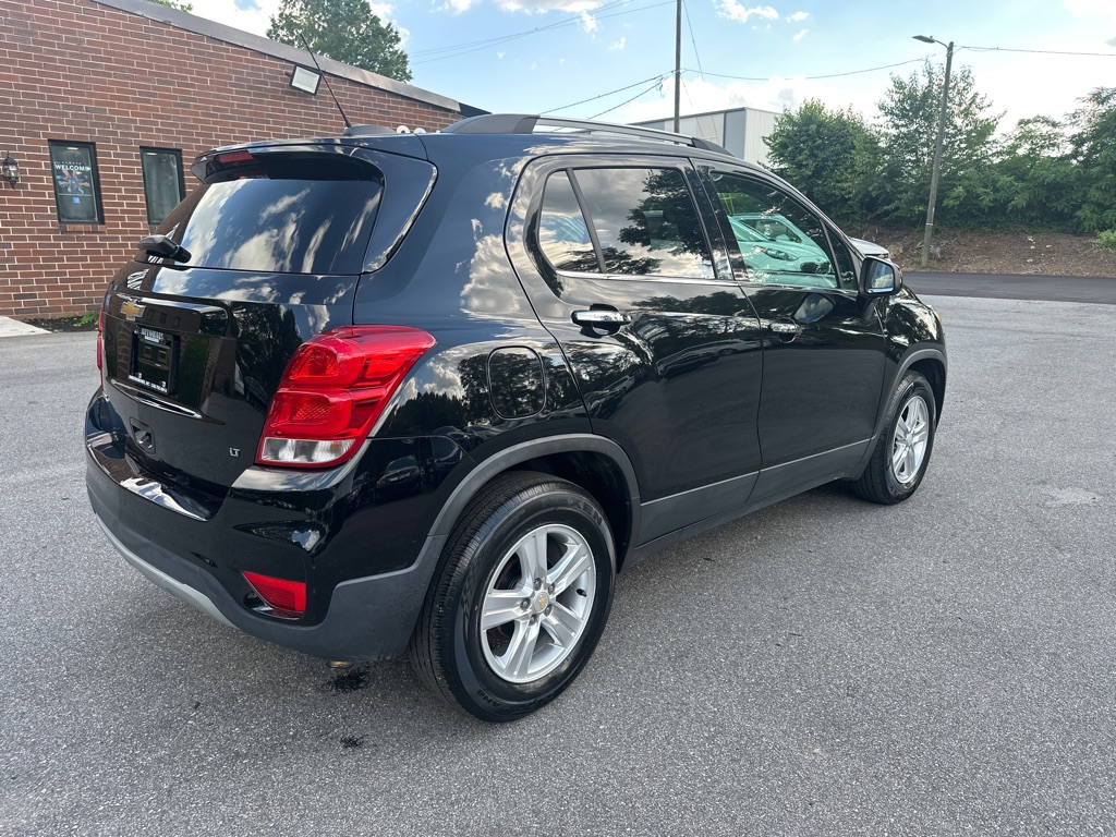 Vehicle image 6 of 34