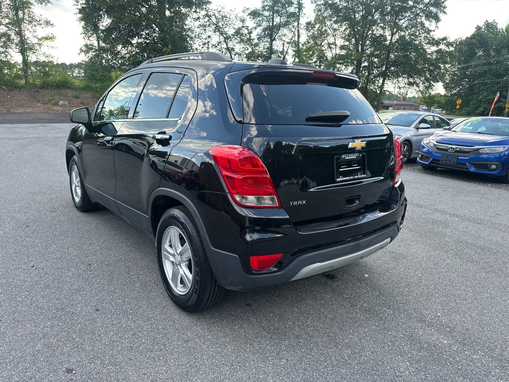 Vehicle image 7 of 34