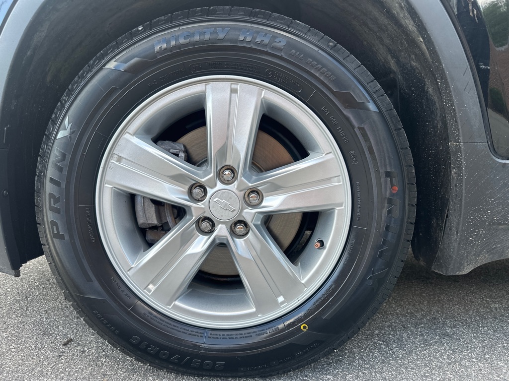 Vehicle image 31 of 34