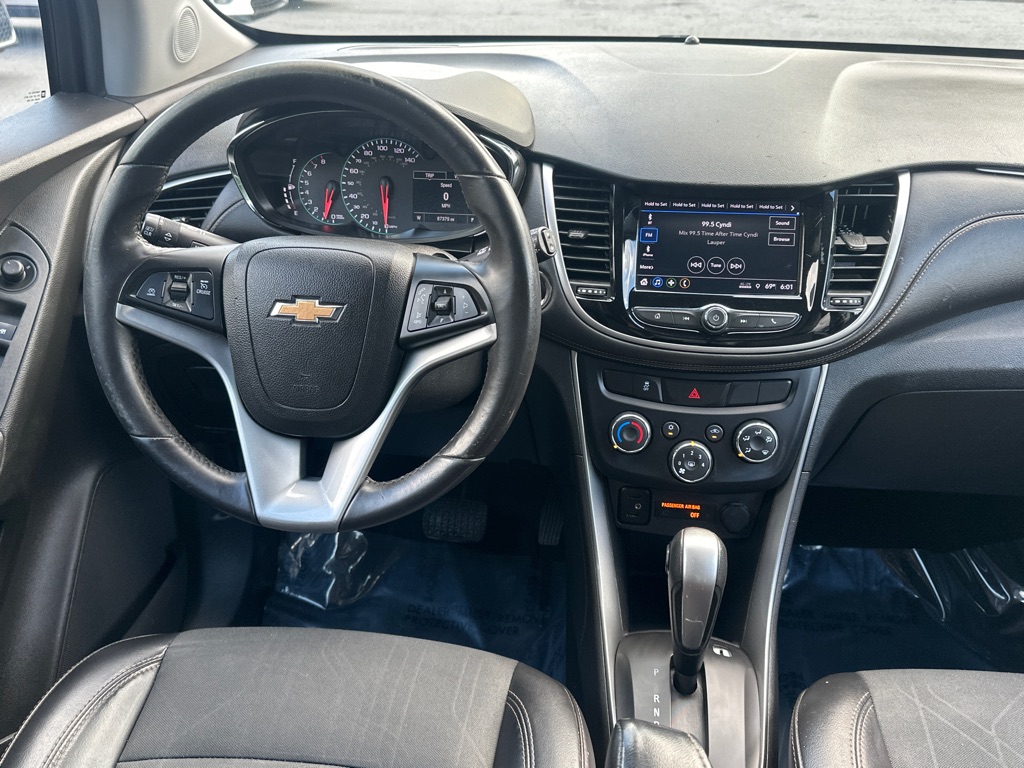 Vehicle image 26 of 34