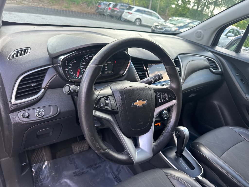 Vehicle image 12 of 34