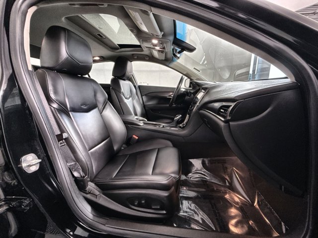 2018 Cadillac ATS Base Image 13 of 25