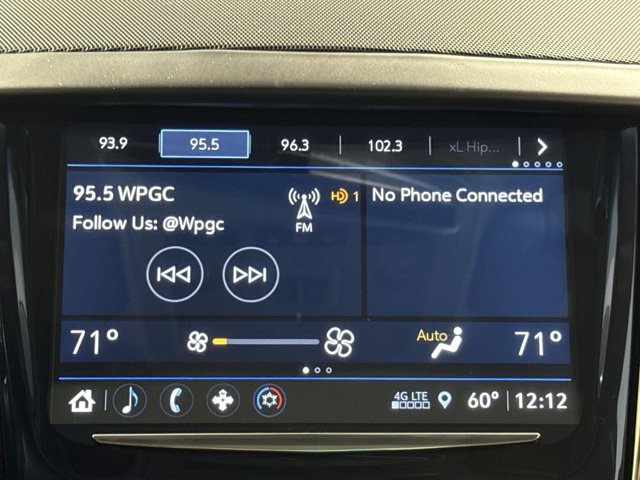 2018 Cadillac ATS Base Image 18 of 25