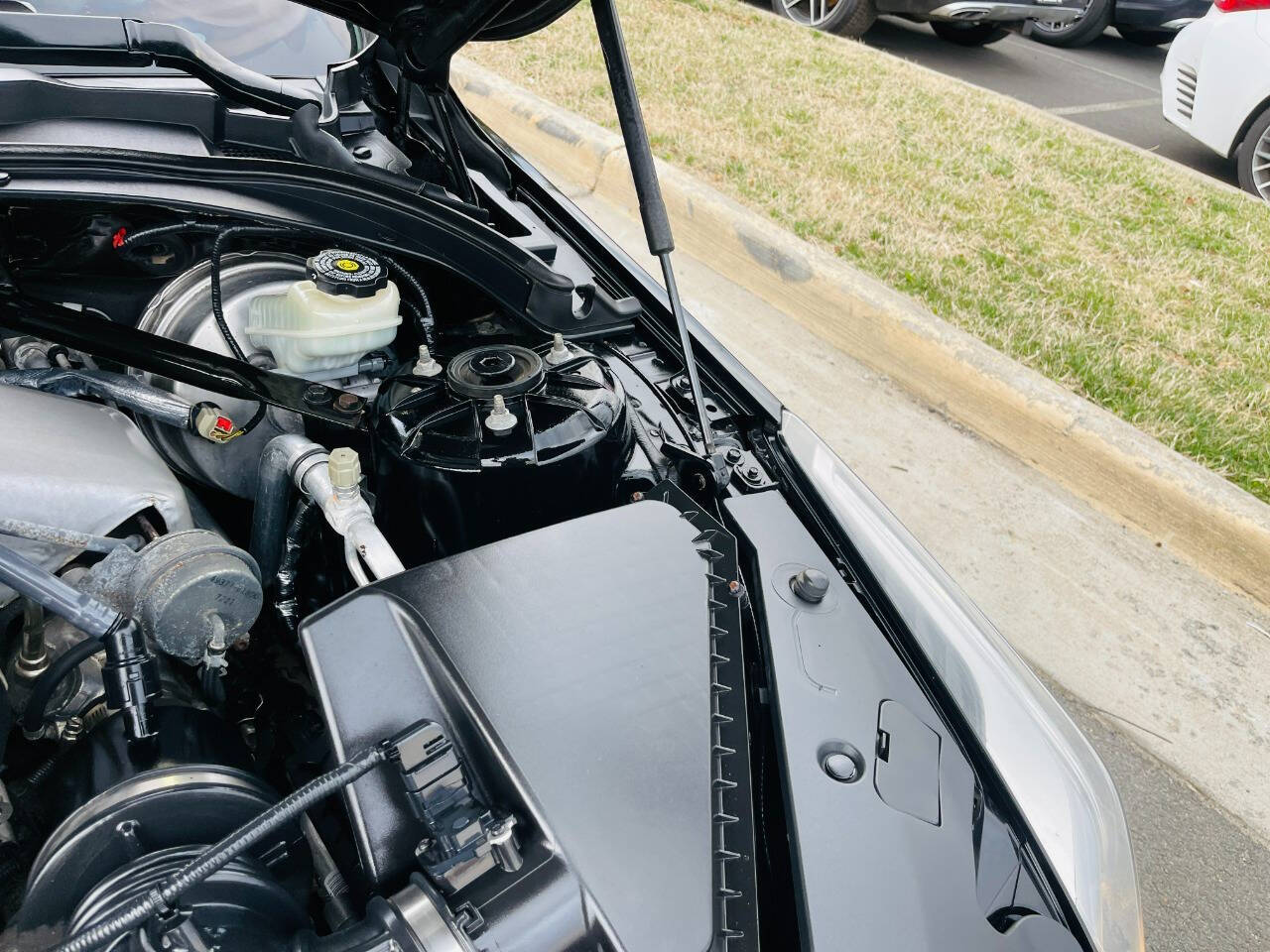 Vehicle image 44 of 45