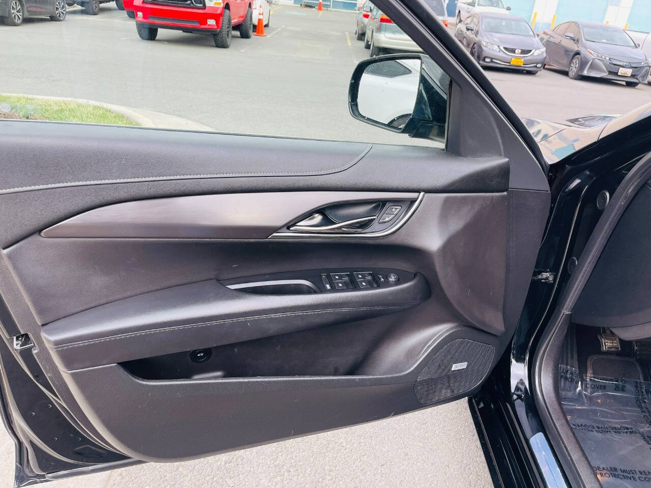 Vehicle image 18 of 45