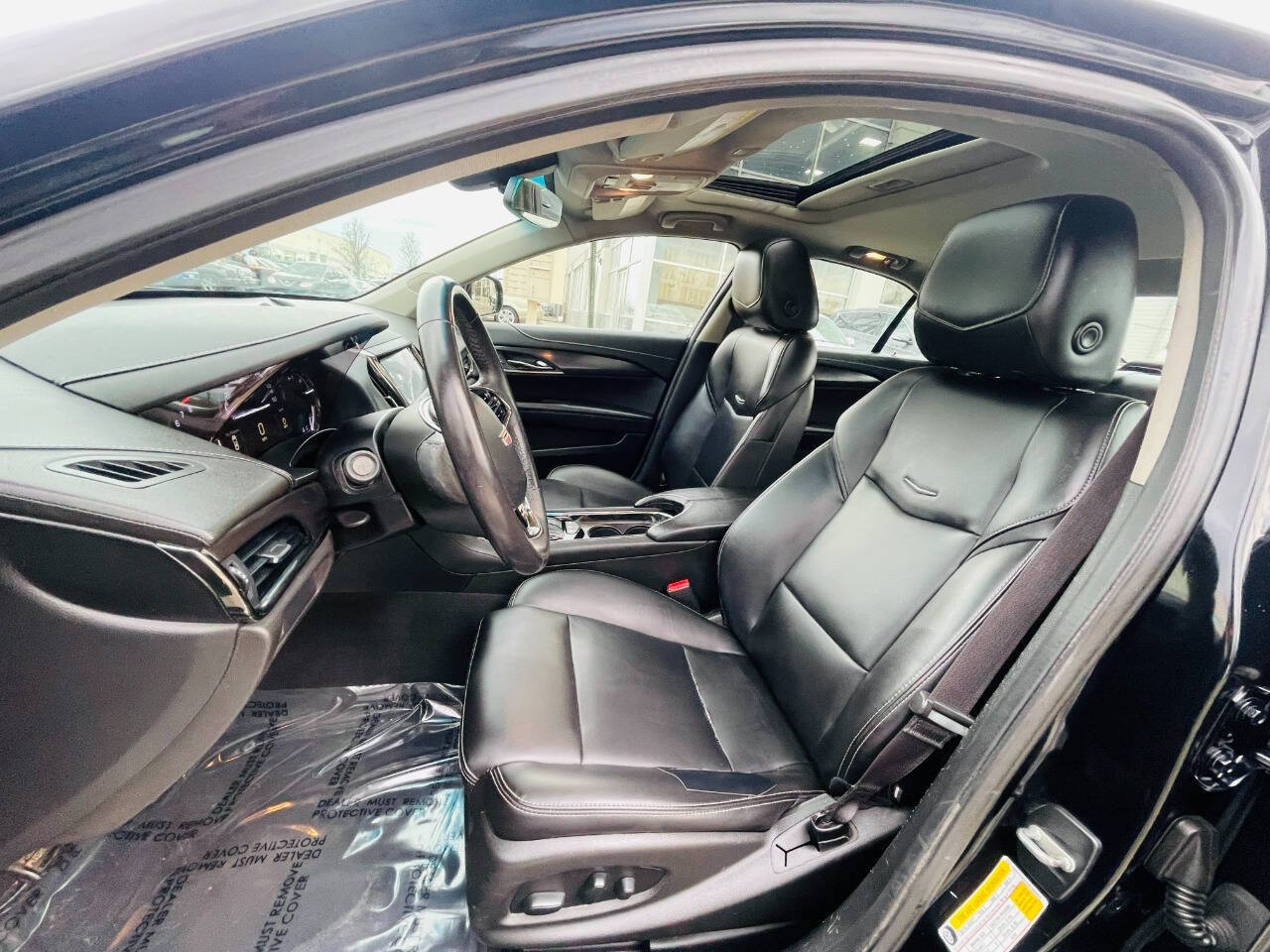 Vehicle image 15 of 45