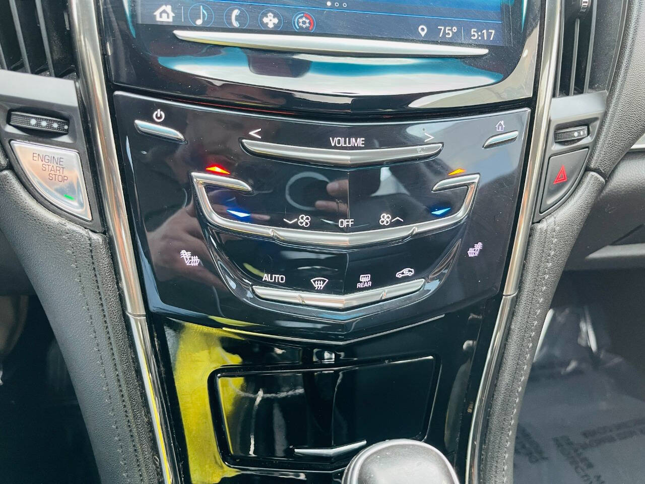 Vehicle image 36 of 45