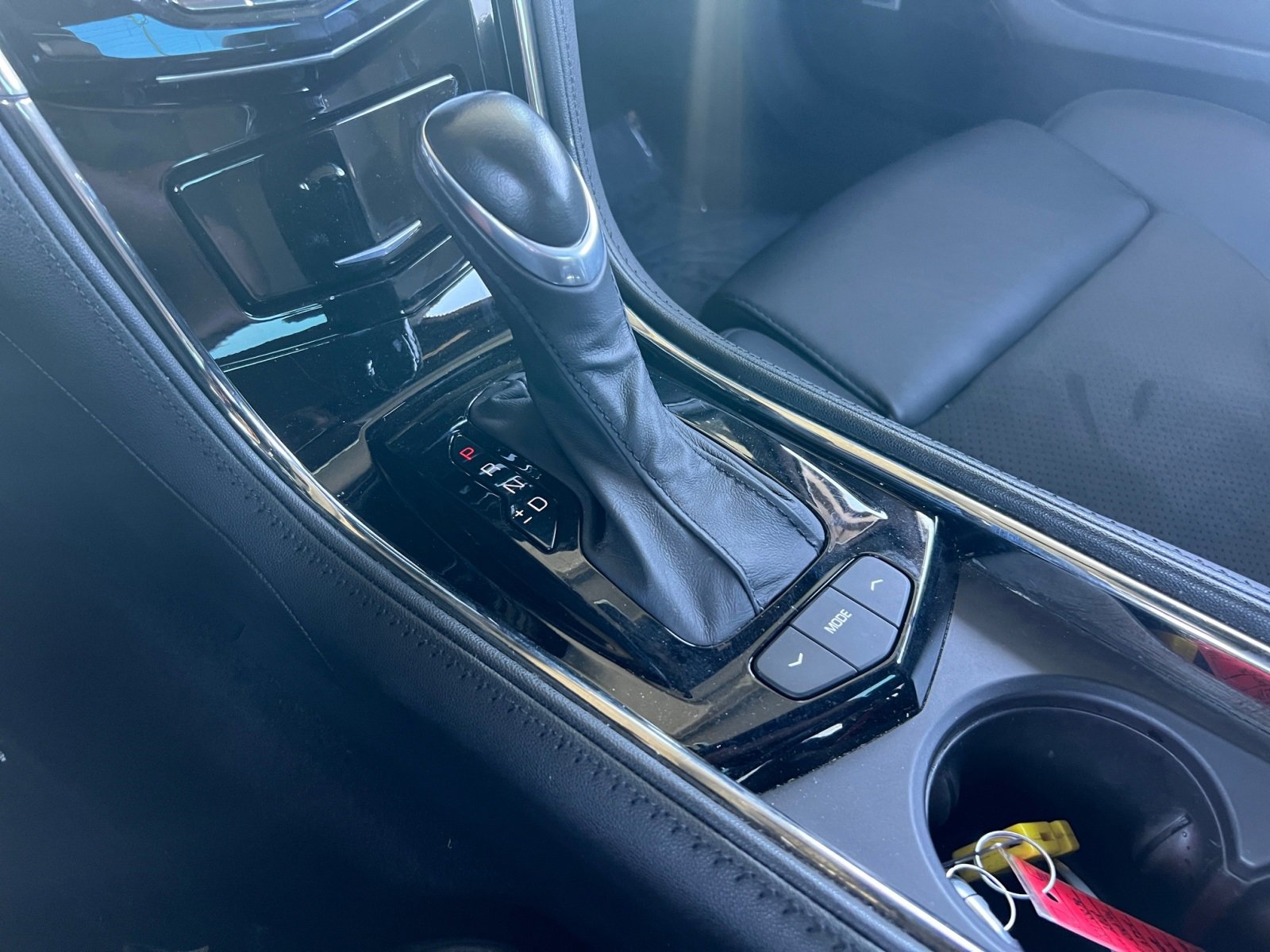 Vehicle image 16 of 23