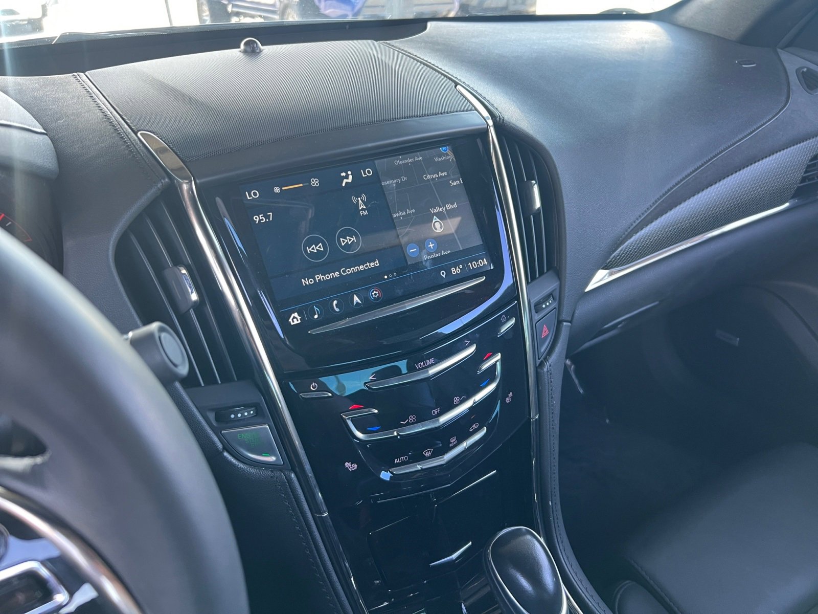 Vehicle image 21 of 23