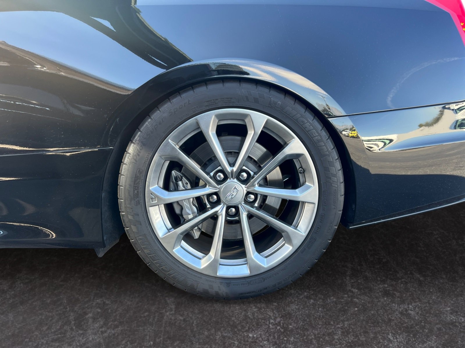 Vehicle image 10 of 23