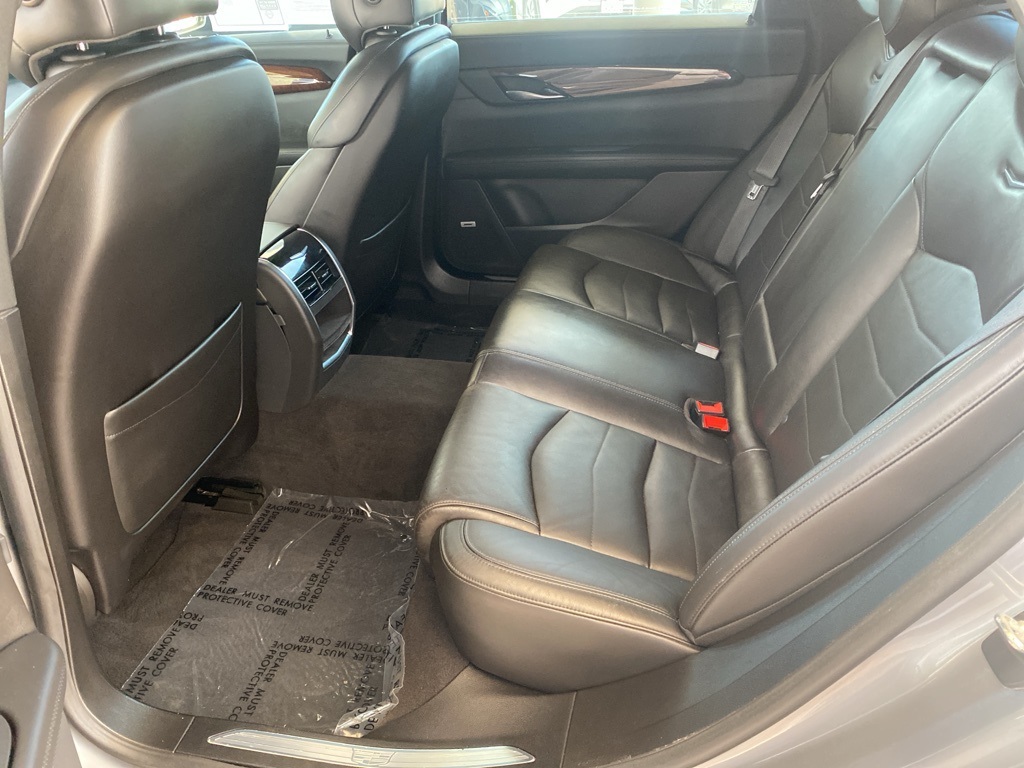 Vehicle image 12 of 34