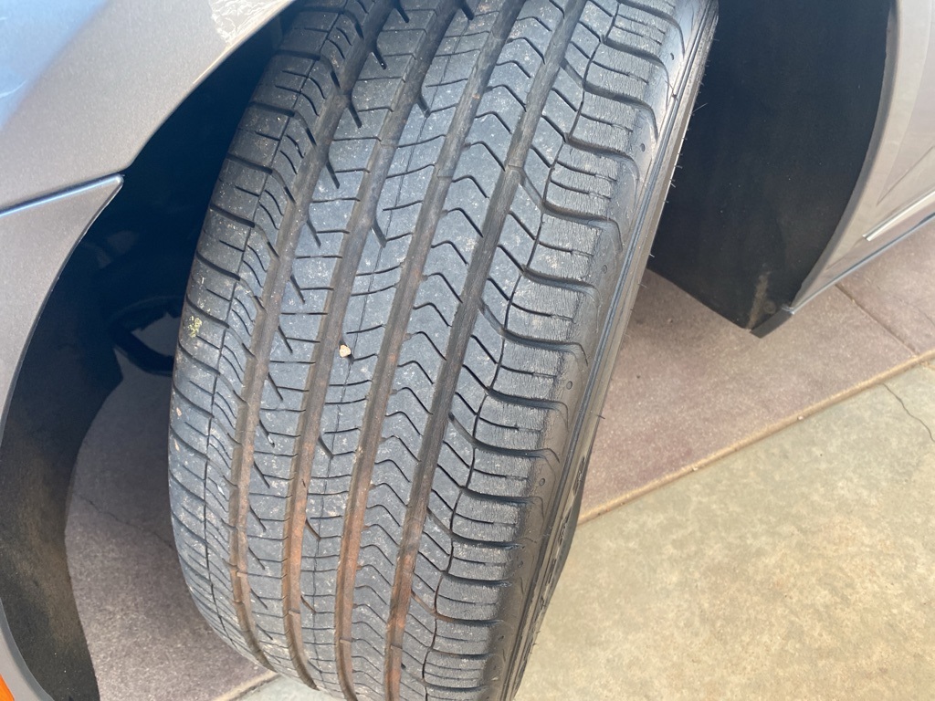 Vehicle image 9 of 34