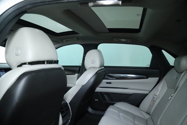 Vehicle image 20 of 46