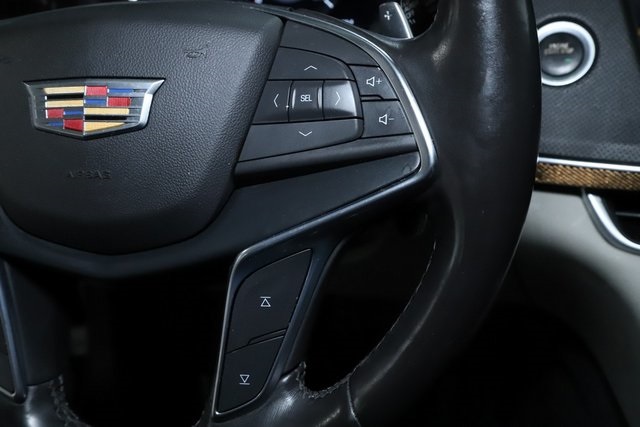 Vehicle image 29 of 46