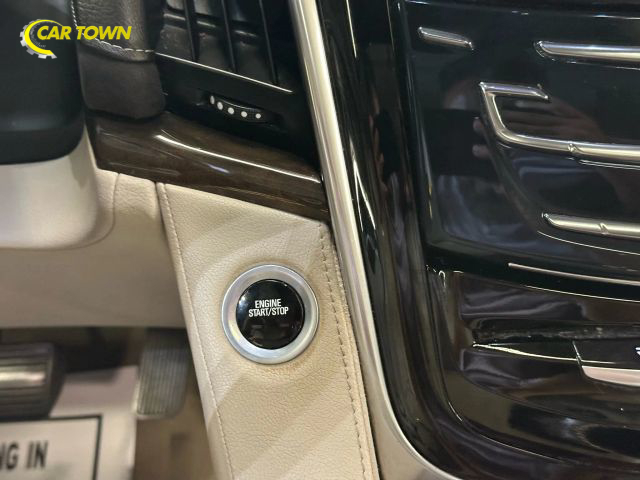 2018 Cadillac Escalade Luxury Image 42 of 50