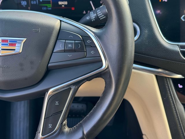 Vehicle image 26 of 27