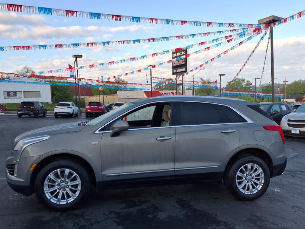 Vehicle image 2 of 22