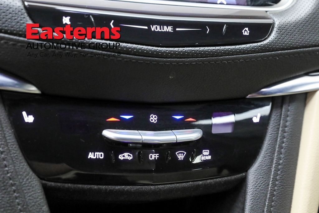 Vehicle image 49 of 61