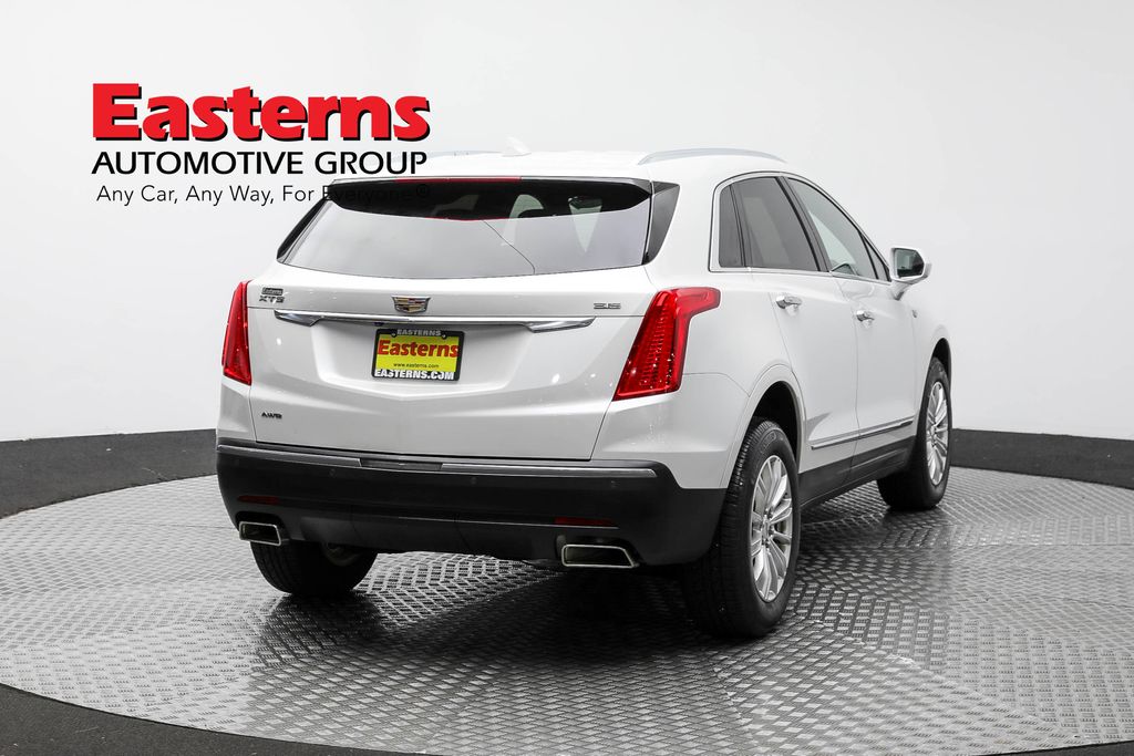 Vehicle image 23 of 61