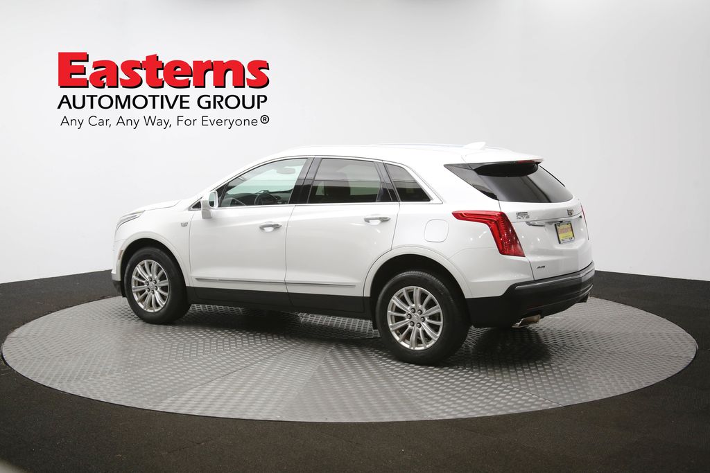 Vehicle image 34 of 61