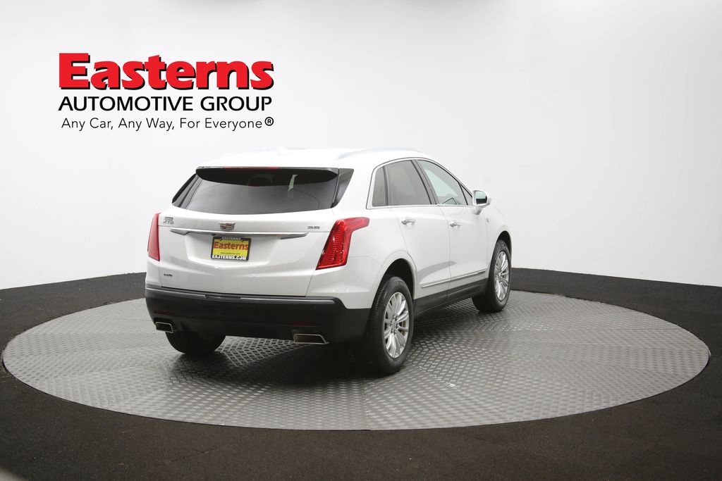Vehicle image 22 of 61