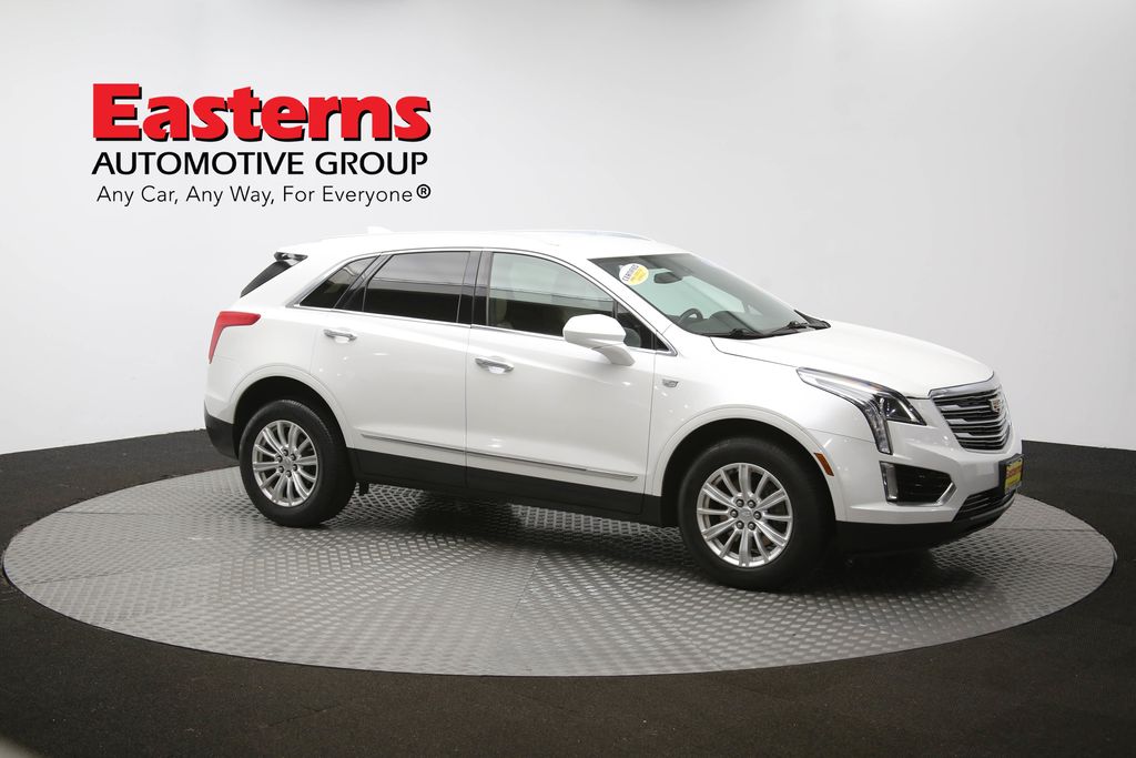 Vehicle image 12 of 61