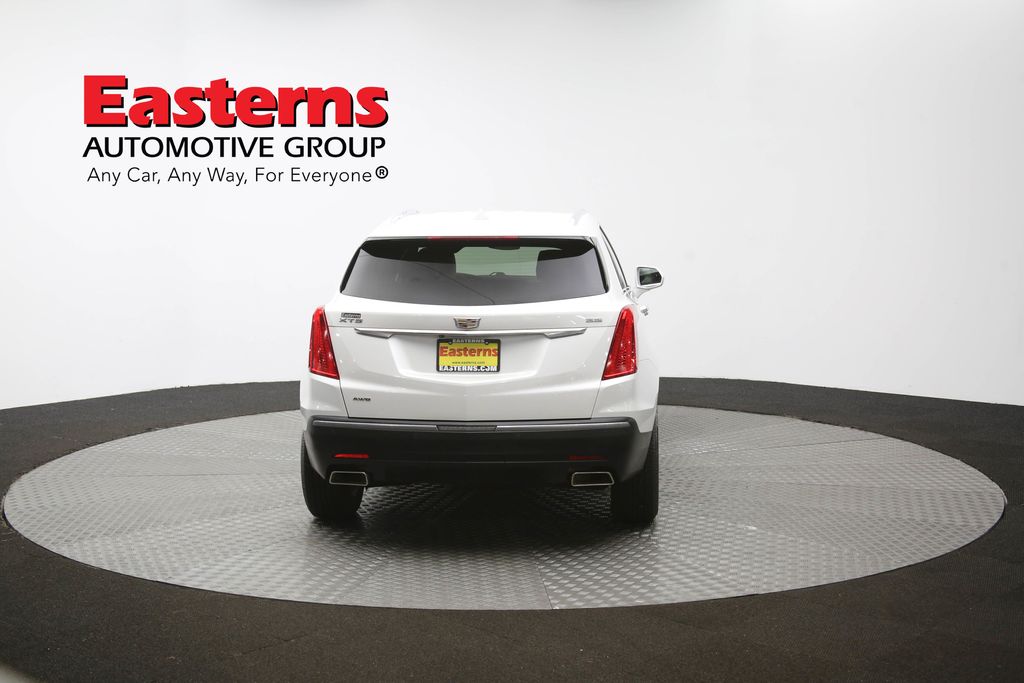 Vehicle image 28 of 61