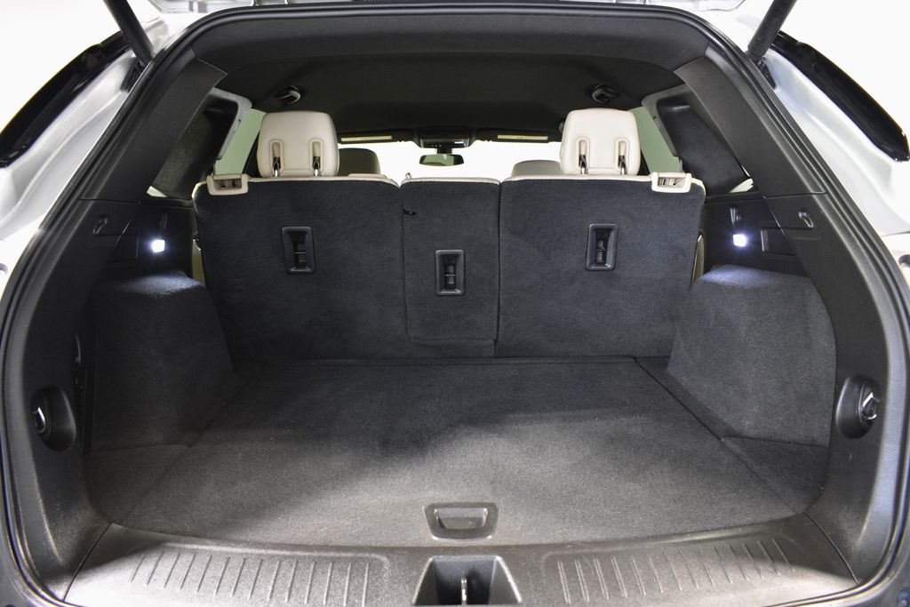 Vehicle image 29 of 49