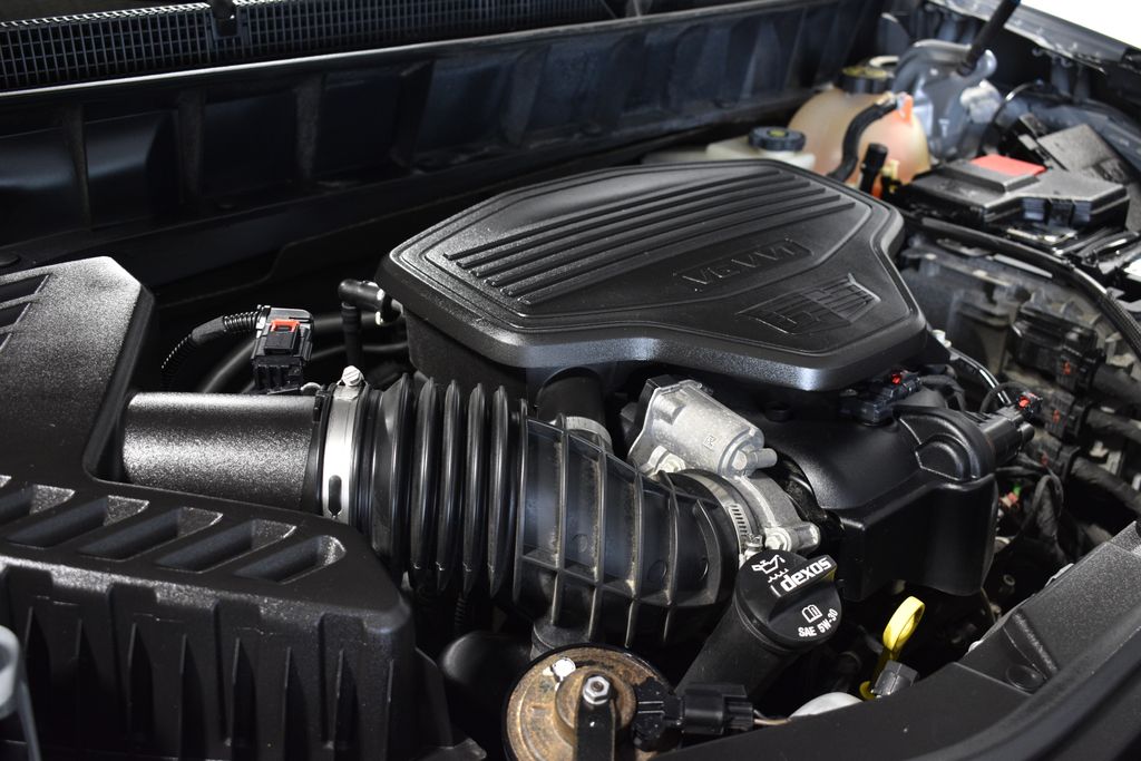 Vehicle image 37 of 49