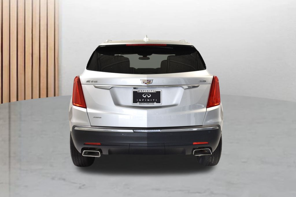 Vehicle image 6 of 49