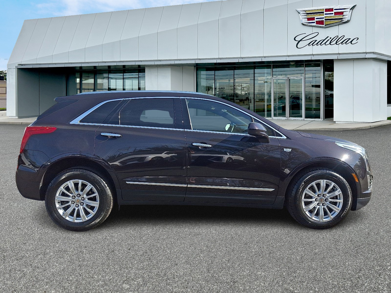 Vehicle image 4 of 30